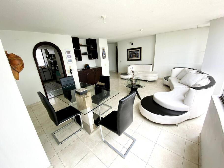 Appartement Apartamento Amoblado En Pinares à Pereira Extérieur photo